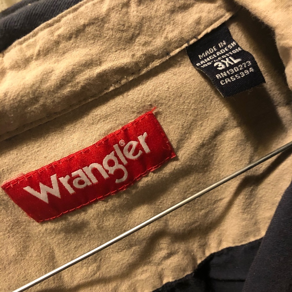 Wrangler - Picture 3 of 3